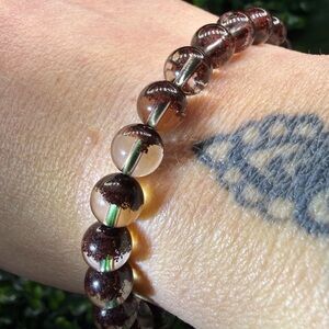 7mm High Quality, Deep Burgundy Garden Quartz Bracelet (Lodolite)